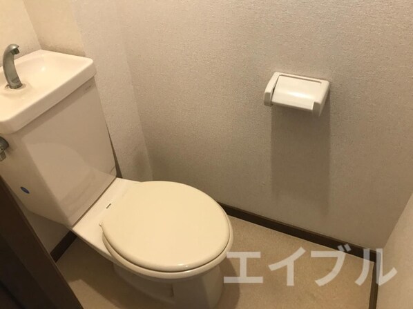 サンハイツ松ケ丘の物件内観写真